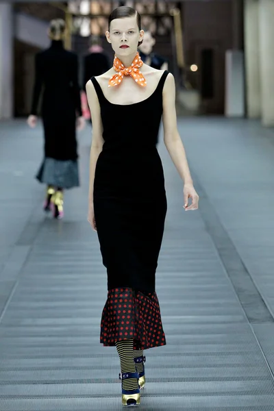 Look 35
